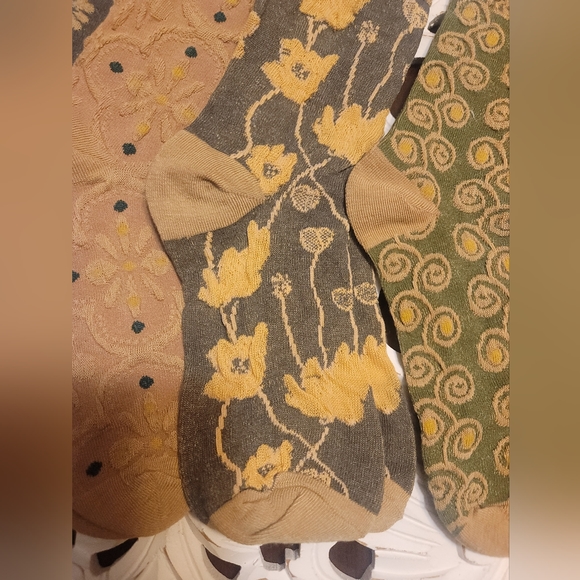 Women Floral Socks One Size / 5 pairs - Picture 5 of 9